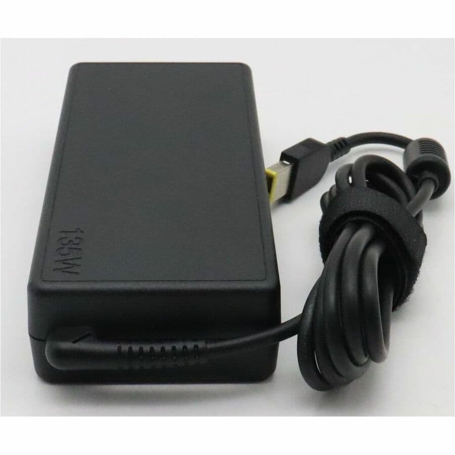 Lenovo 135 W AC adapter, MPN 01FR042, for supported notebook charging