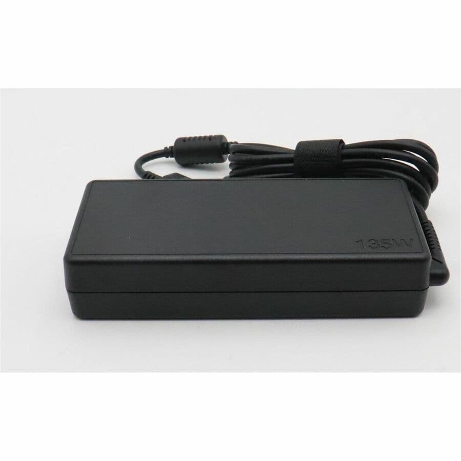 Lenovo 135 W AC adapter, MPN 01FR042, for supported notebook charging
