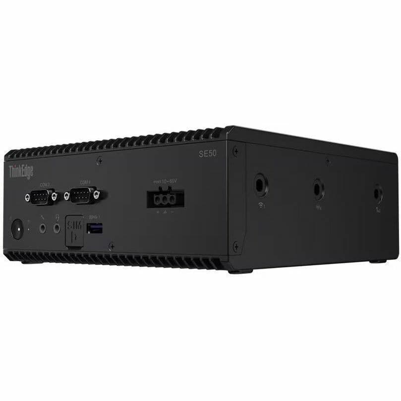 Lenovo ThinkEdge SE50 desktop with Intel Core i7-8665UE and Windows 10 IoT Enterprise
